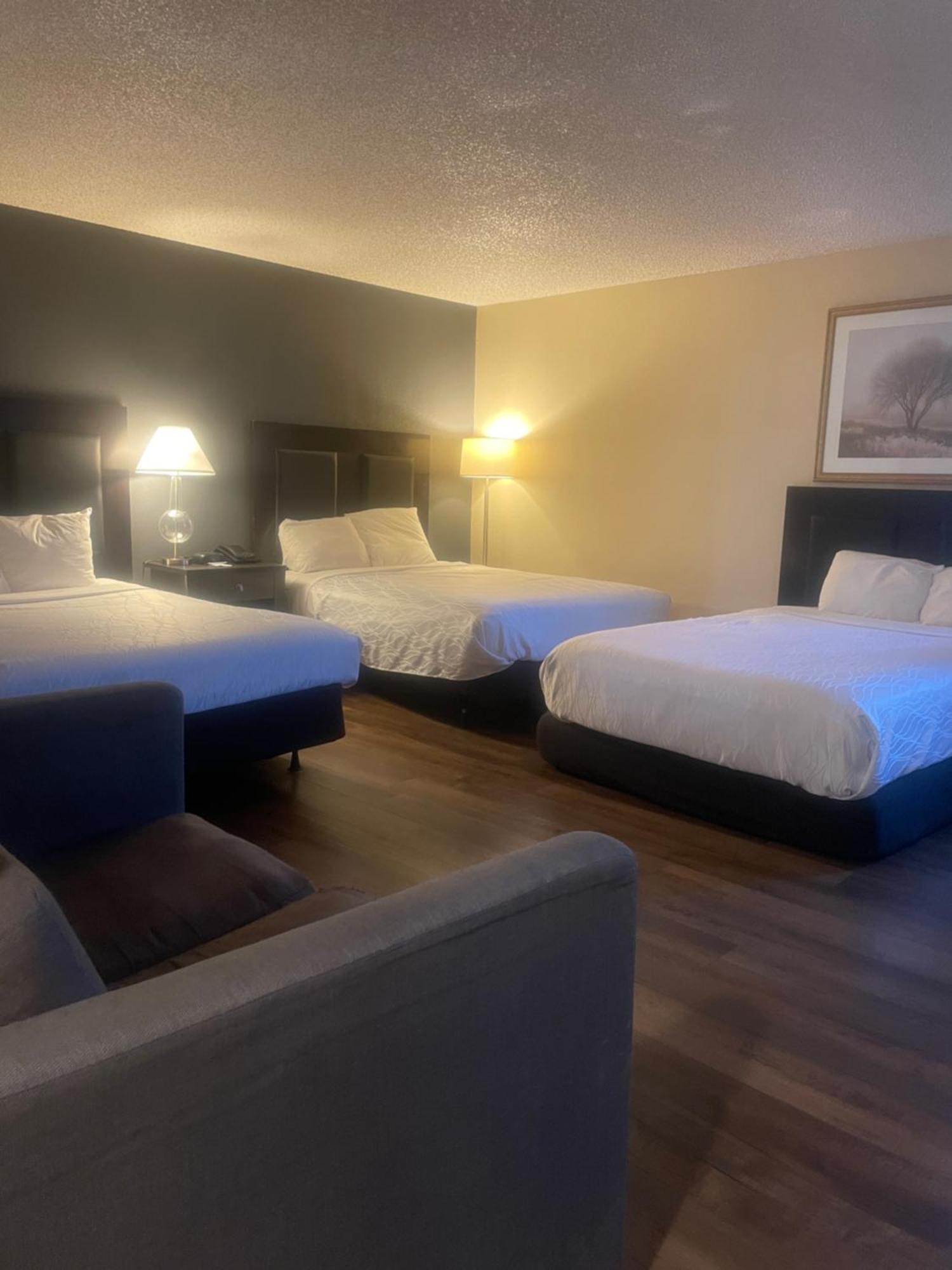 Sutter Inn Yuba City Exterior foto
